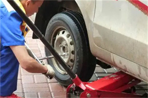 玉州附近拖车24小时服务热线电话